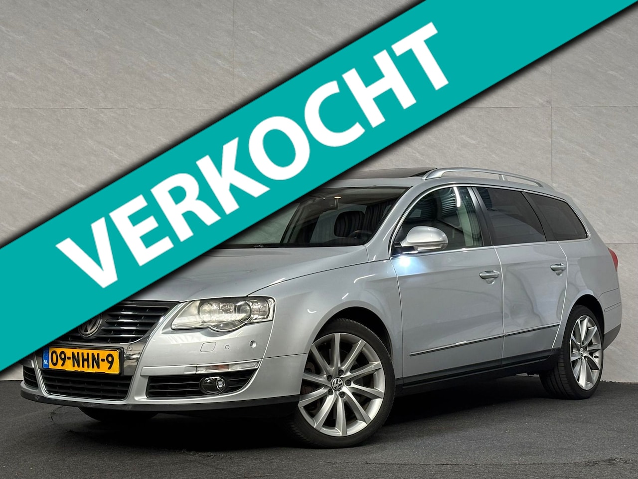 Volkswagen Passat Variant - 3.2 V6 Highline 4M - Massage - Cruisecontrol - Panoramadak - Stoelverwarming - AutoWereld.nl