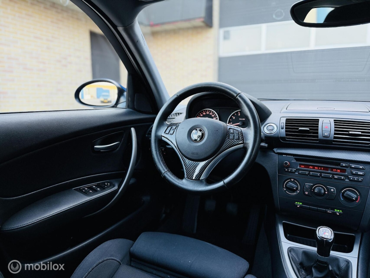 BMW 1-serie - 116i high Executive |Sport|Airco|Nieuwe APK - AutoWereld.nl