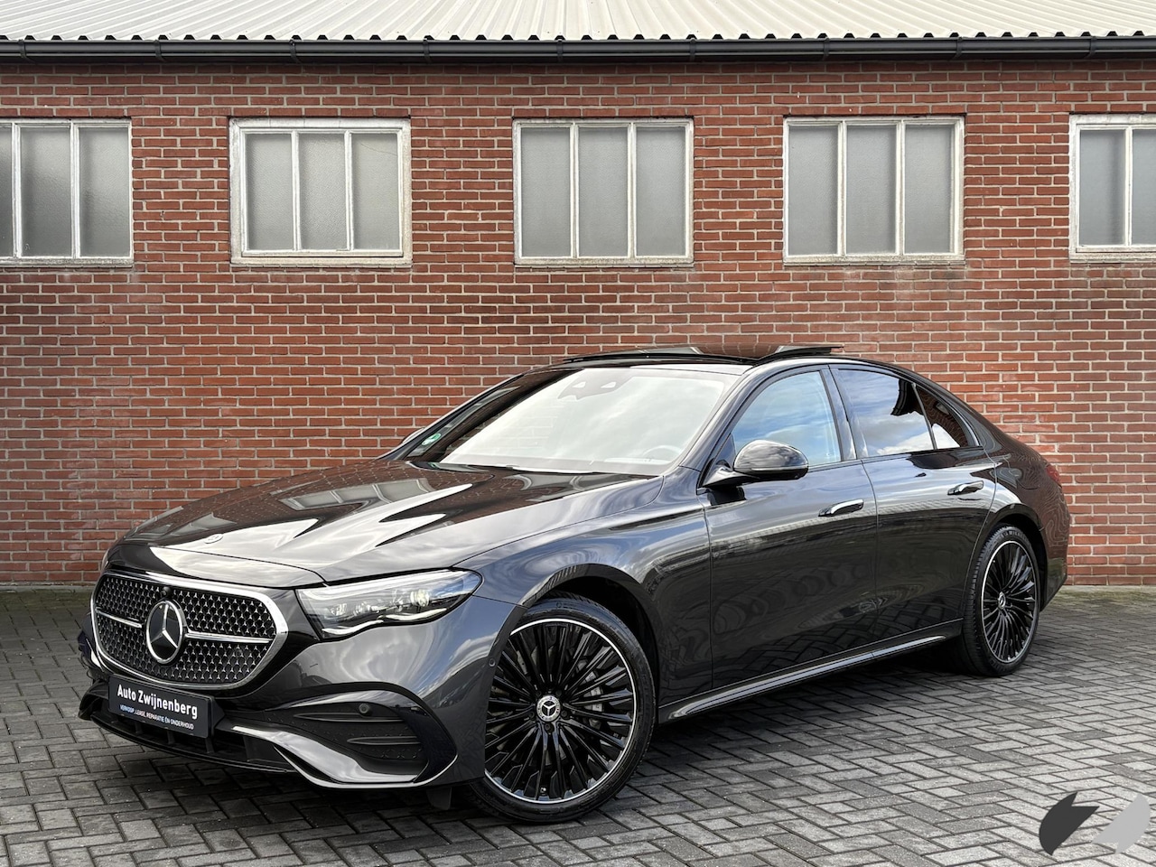 Mercedes-Benz E-klasse - 300 e AMG Line 300 e AMG Line - AutoWereld.nl