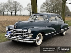 Cadillac De Ville - Sedan