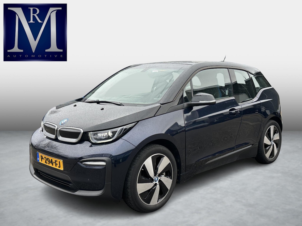 BMW i3 - Basis 120Ah 42 kWh SOH 100% | 3-FASE LADER | WARMTEPOMP | CAMERA| ORIGINEEL NL AUTO MET NA - AutoWereld.nl