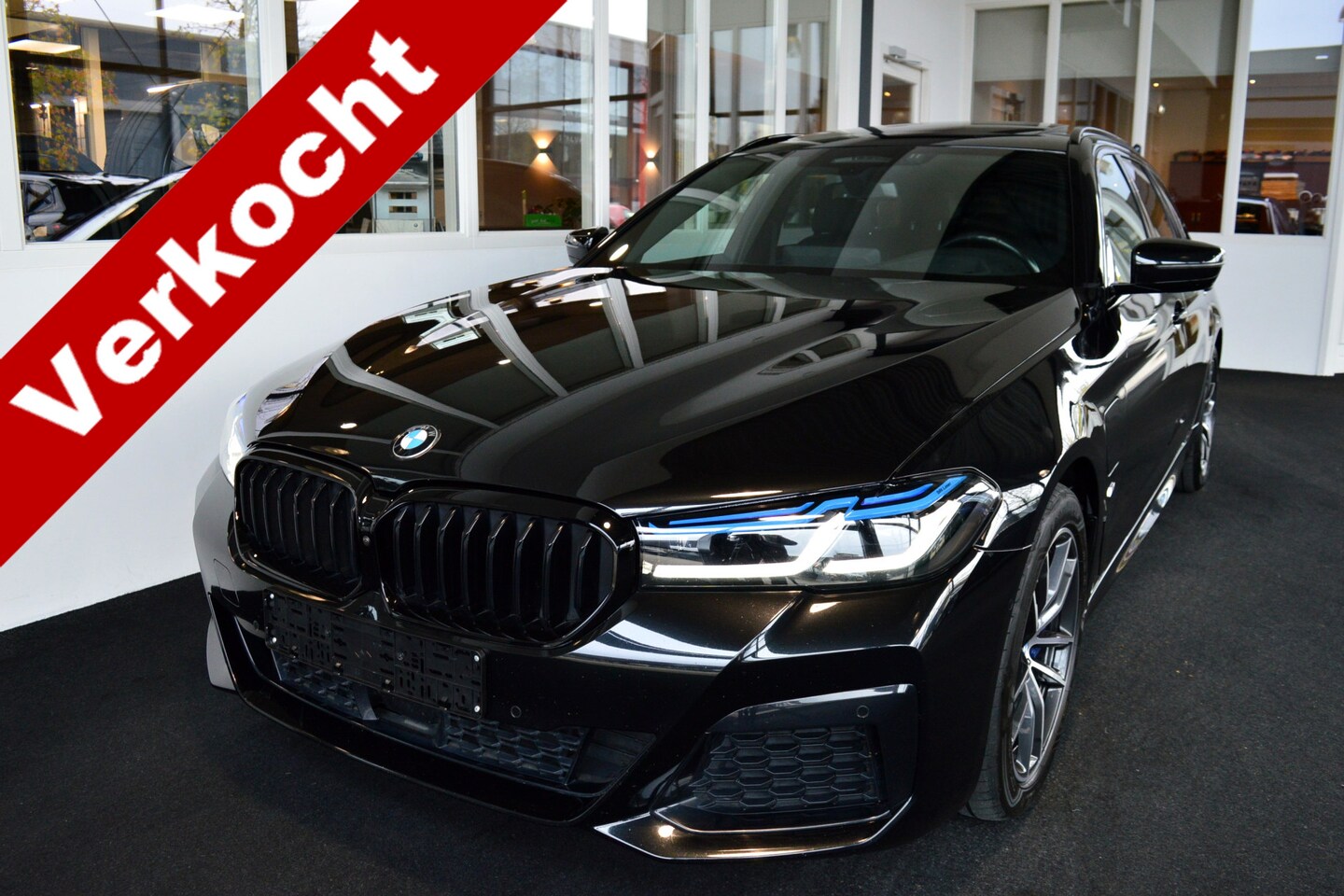 BMW 5-serie Touring - 530e Hybride M-Sportedition | Comf.St | Vol ! - AutoWereld.nl