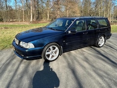 Volvo V70 - 2.4 R AWD
