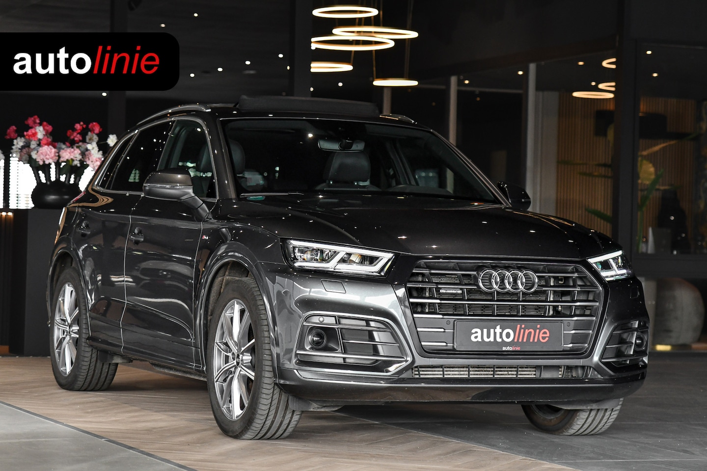 Audi Q5 - 55 TFSI e quattro Competition 3x S-Line. Luchtv, Pano, ACC, B&O, Camera, Keyless, Matrix, - AutoWereld.nl