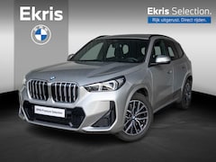 BMW X1 - sDrive20i | M Sportpakket | Travel Pack | Verwarmd Stuurwiel | Comfort Access | Achteruitr