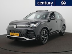 Volkswagen Tiguan - 1.5 e-Hybrid R-Line Panoramadak - 20 inch - Stoel/stuur verwarming - Led verlichting