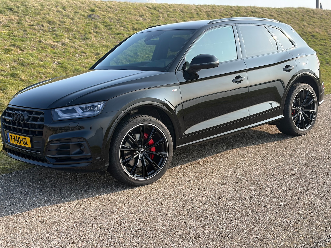 Audi Q5 - 55 TFSI e quattro Competition Matrix trekhaak ap carplay - AutoWereld.nl