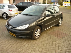 Peugeot 206 - 1.1 Pop' Art