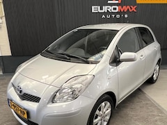 Toyota Yaris - 1.3 VVTi Automaat-Parkeersensor-Cruise Contr