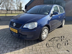 Volkswagen Polo - 1.4-16V Optive AIRCO PARKEERSENSOREN