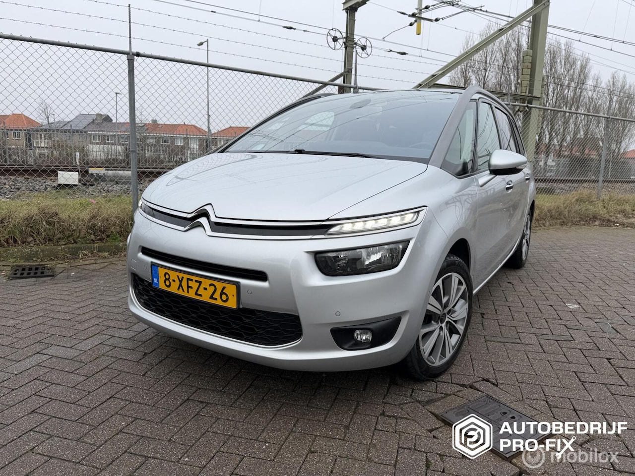 Citroën Grand C4 Picasso - 1.6 THP Intensive 1.6 THP Intensive - AutoWereld.nl