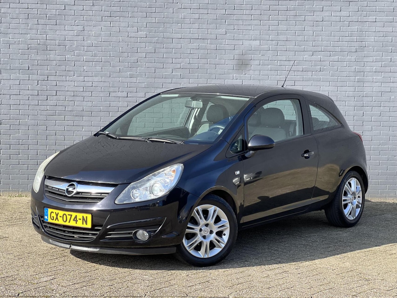 Opel Corsa - 1.2-16V Selection 1.2-16V Selection - AutoWereld.nl