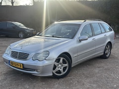Mercedes-Benz C-klasse Combi - 240 Elegance INRUILKOOPJE AUTOMAAT