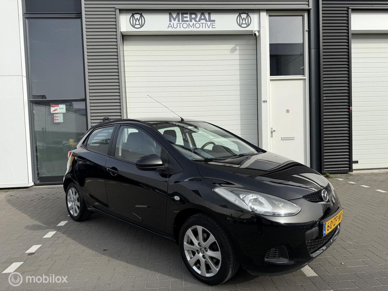 Mazda 2 - 1.3 S-VT Touring 5drs Airco Nap - AutoWereld.nl