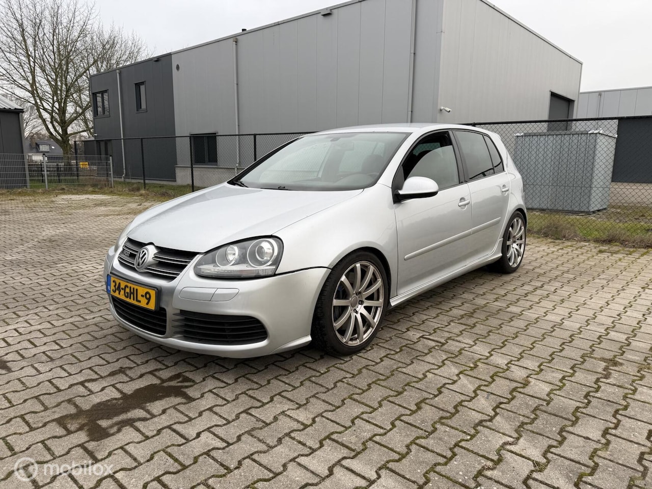 Volkswagen Golf - 3.2 R32 DSG Stage 1 - AutoWereld.nl