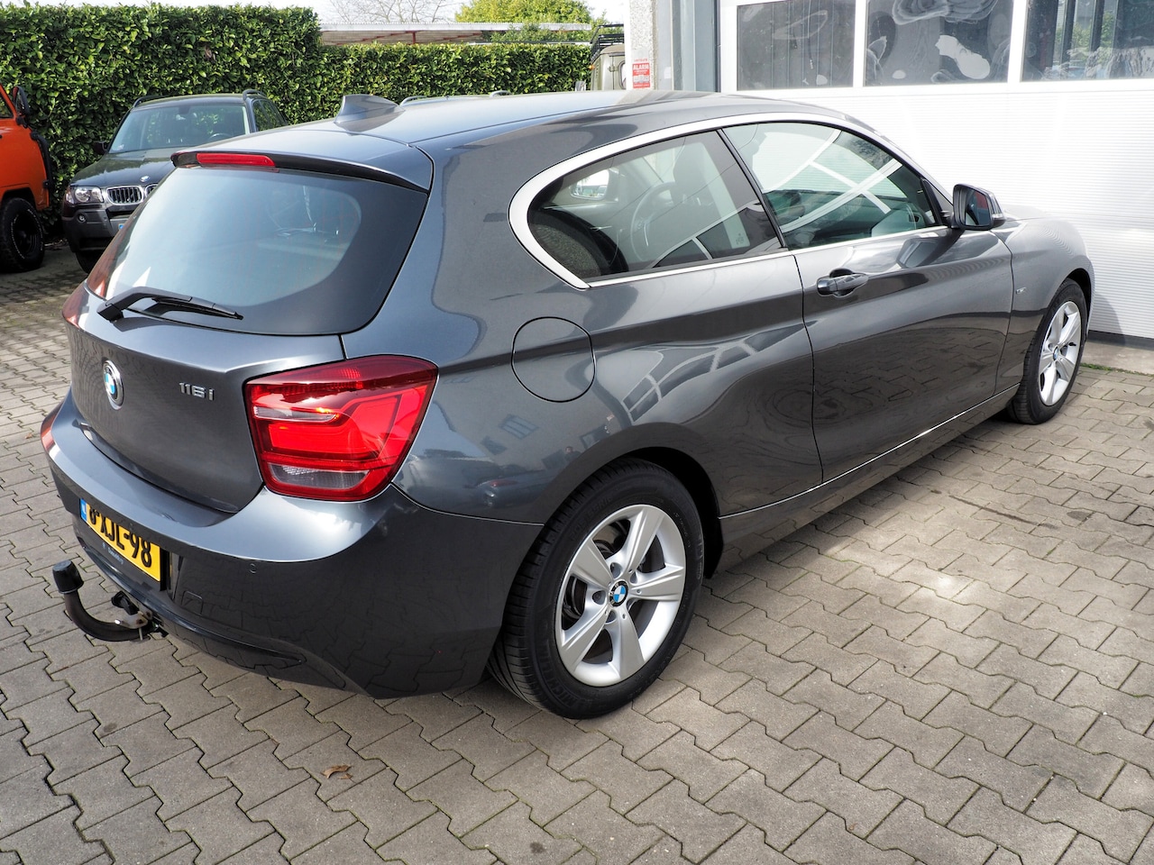 BMW 1-serie - 116I Executive XENON CLIMA PARKEER S. TREKH. CRUISE
