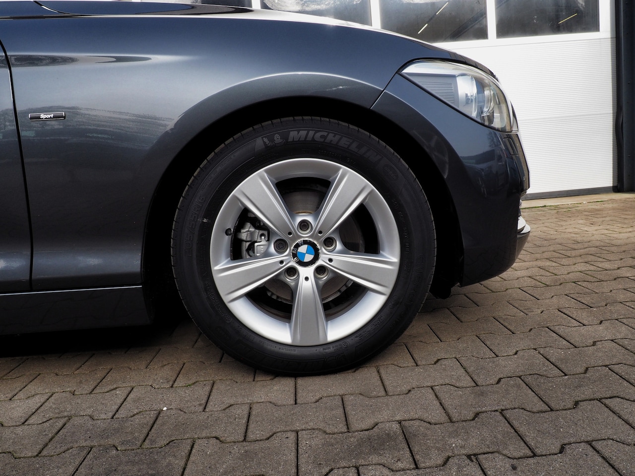 BMW 1-serie - 116I Executive XENON CLIMA PARKEER S. TREKH. CRUISE