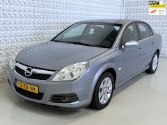 Opel Vectra - 1.6-16V Airco Cruise Navigatie PDC Trekhaak(2007)
