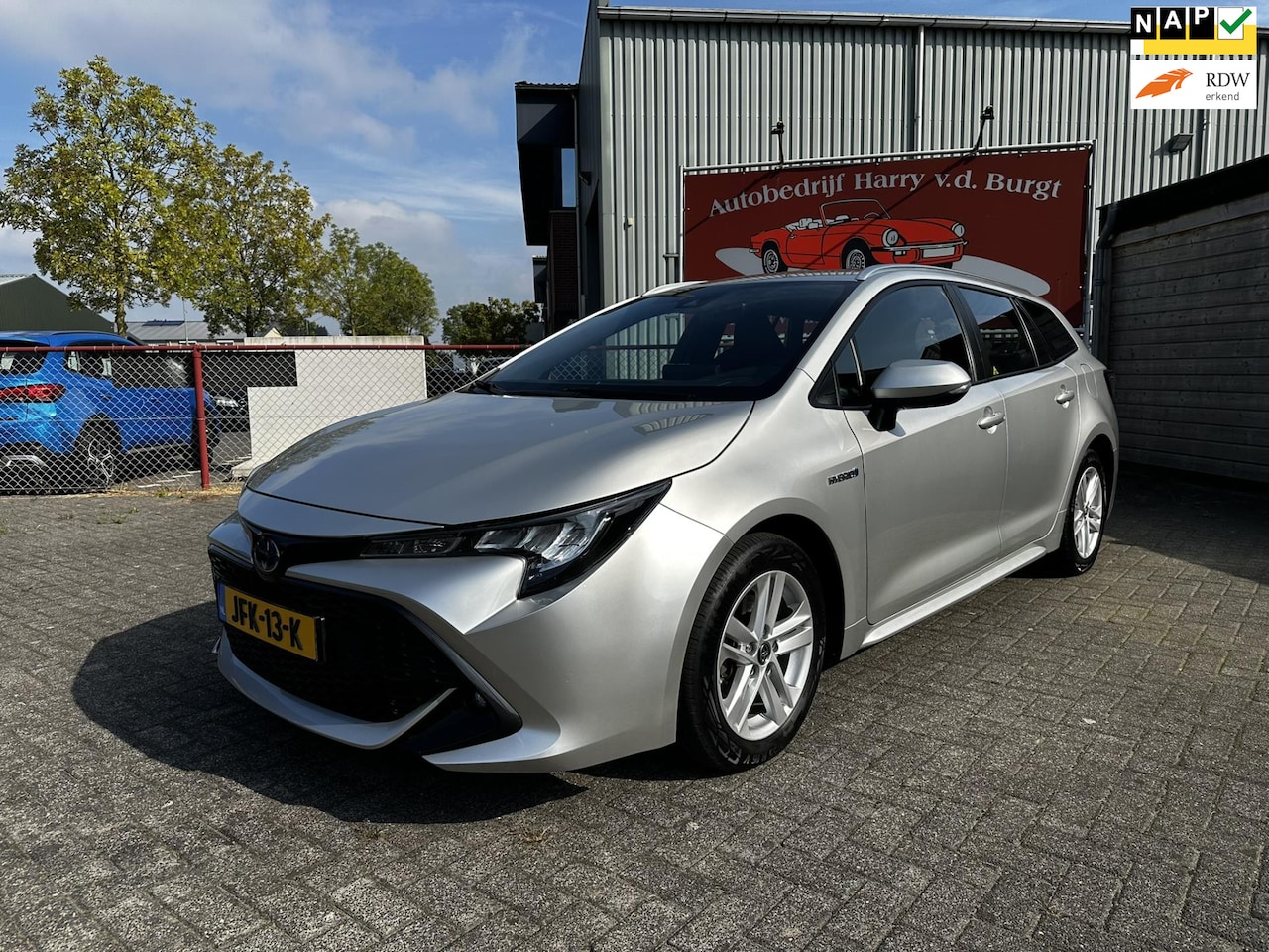 Toyota Corolla Touring Sports - 2.0 Hybrid First Edition ACC | Apple Carplay/Android Auto - AutoWereld.nl