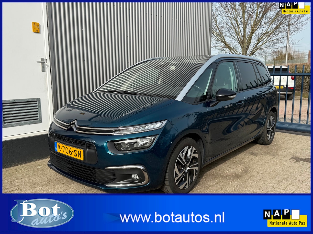 Citroën Grand C4 SpaceTourer - 1.2 PureTech Business / 7 PERSOONS / 1E EIGENAAR / TREKHAAK / NAVIGATIE / CAMERA / AIRCO / - AutoWereld.nl