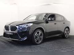 BMW X2 - sDrive20i |Pano|Leder|Stoelverwarming|M-sport
