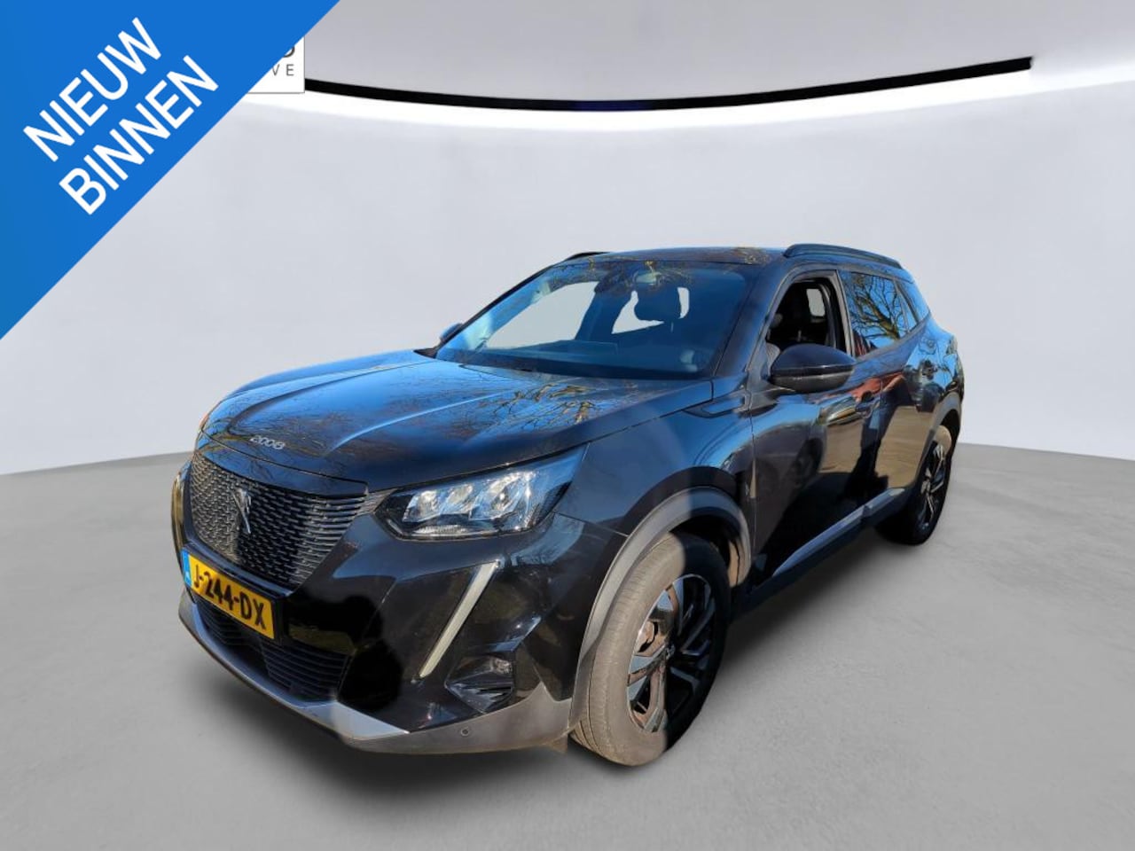 Peugeot 2008 - 1.2 PureTech Blue Lease Allure NL-AUTO | DEALER ONDERHOUDEN | NAVI - AutoWereld.nl
