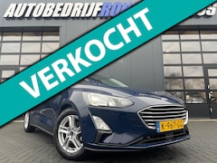 Ford Focus - 1.0 EcoBoost Hybrid Trend Edition Business NL.Auto/Carplay/Camera125PK/Cruise-control/1Ste