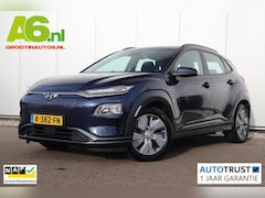 Hyundai Kona Electric - EV Comfort 64 kWh SOH 99.8% Navigatie Achteruitrijcamera Carplay Android Adaptive Cruise