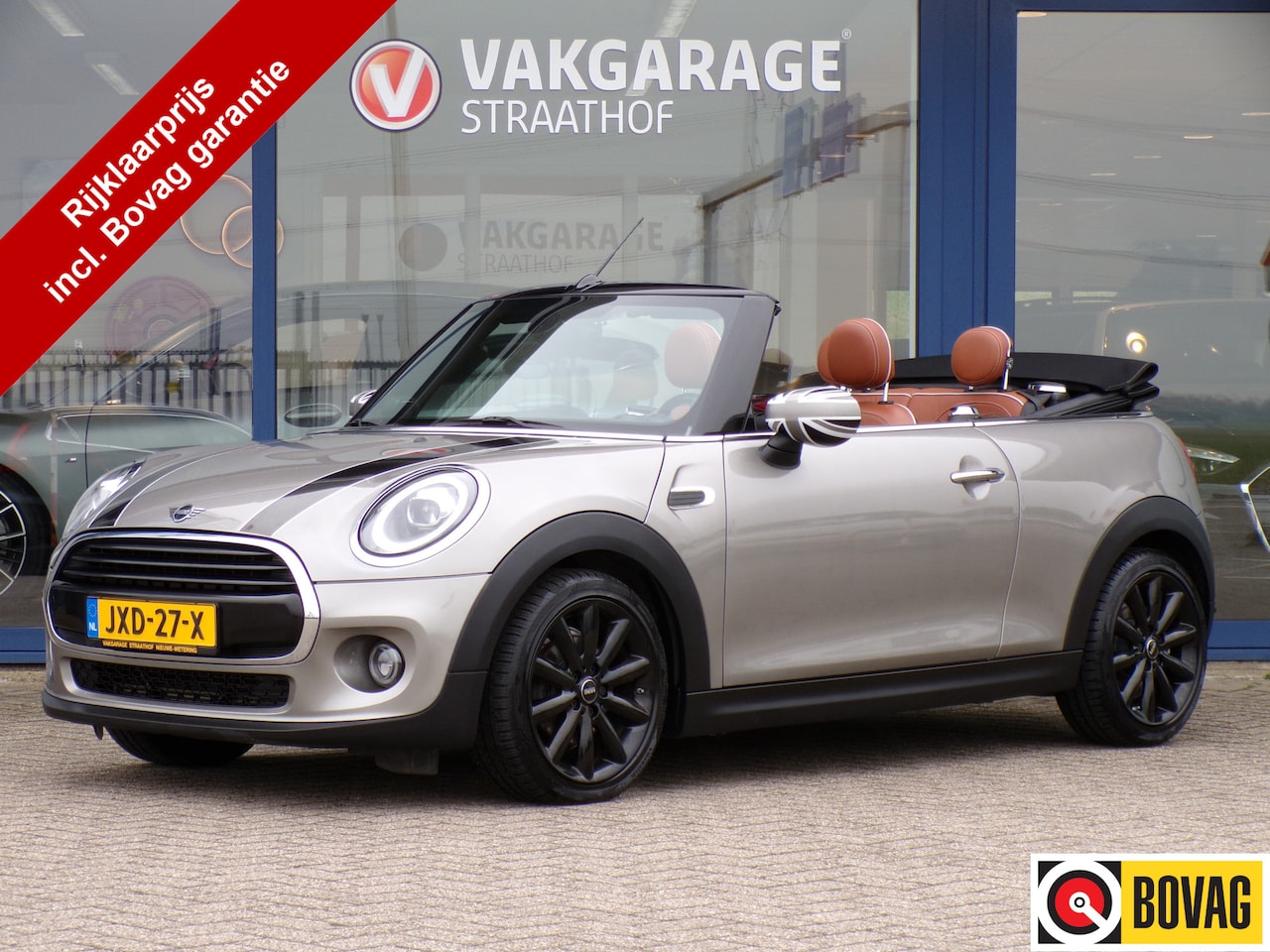 MINI Cabrio - 1.5 Cooper Chili Mini 1.5 Cooper Chili, Automaat / Leder / Harman Kardon / Camera / Apple Carplay / Stoelve - AutoWereld.nl