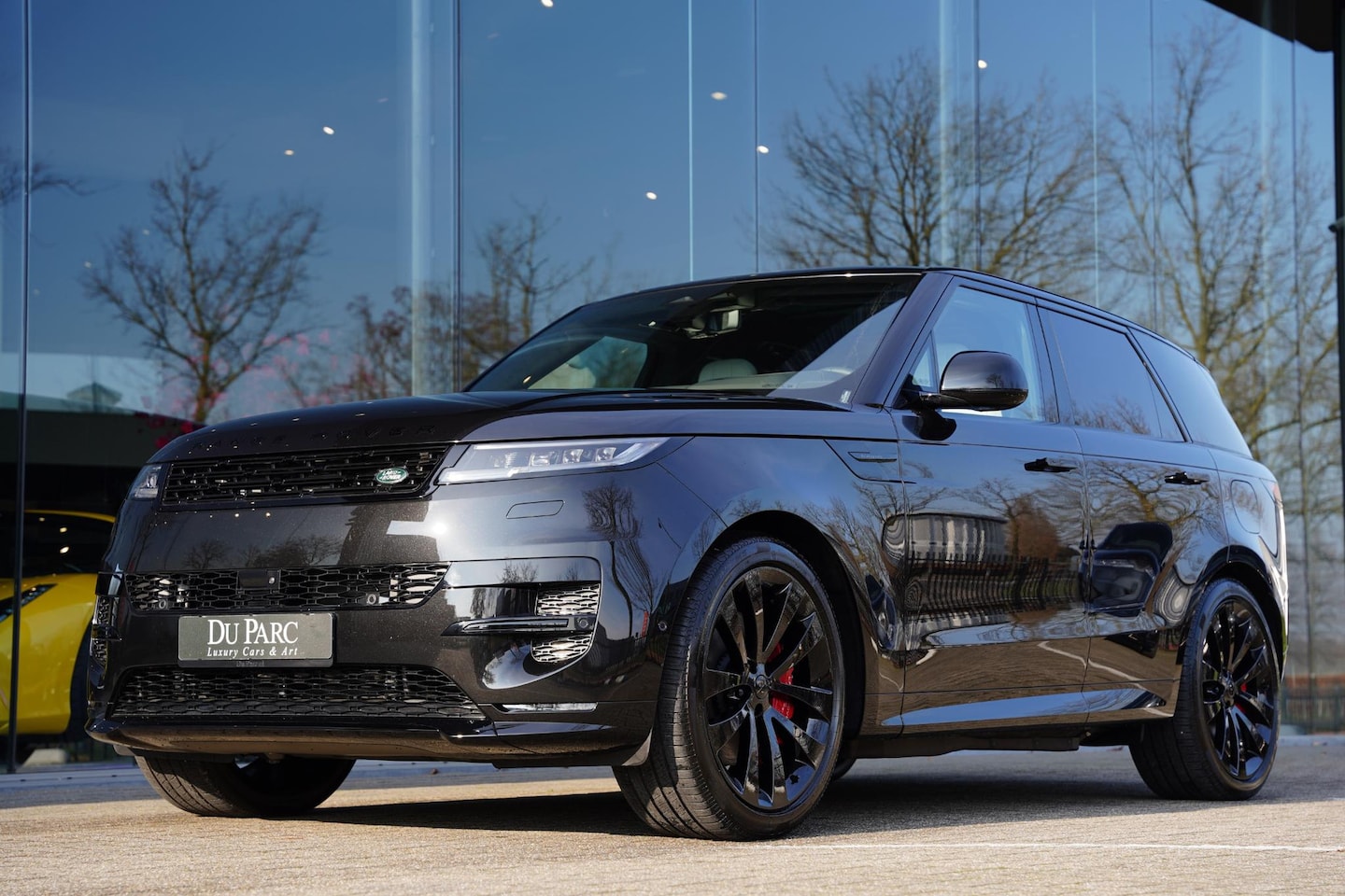 Land Rover Range Rover Sport - P550e Autobiography M 26 Black Pack Leder Light Cloud - AutoWereld.nl
