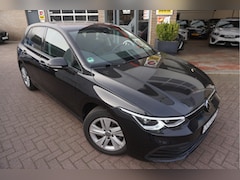 Volkswagen Golf - 1.5 TSI Life Business