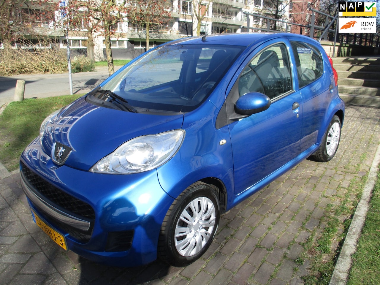 Peugeot 107 - 1.0-12V XR 1.0-12V XR - AutoWereld.nl