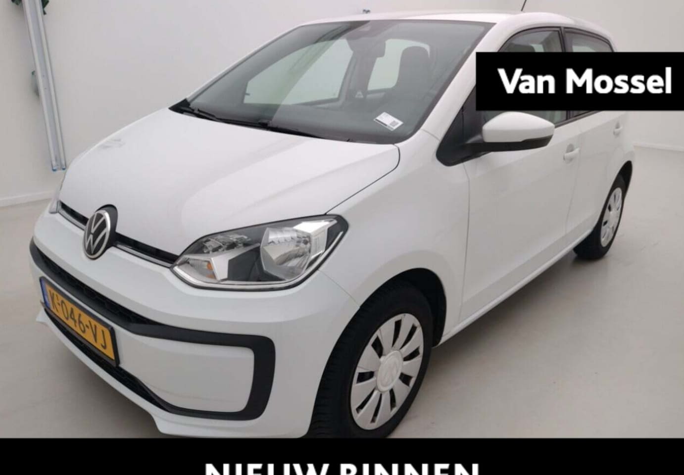 Volkswagen Up! - 1.0 | 65 PK | Airco | Maps + More | DAB+ Radio | All Season Banden - AutoWereld.nl