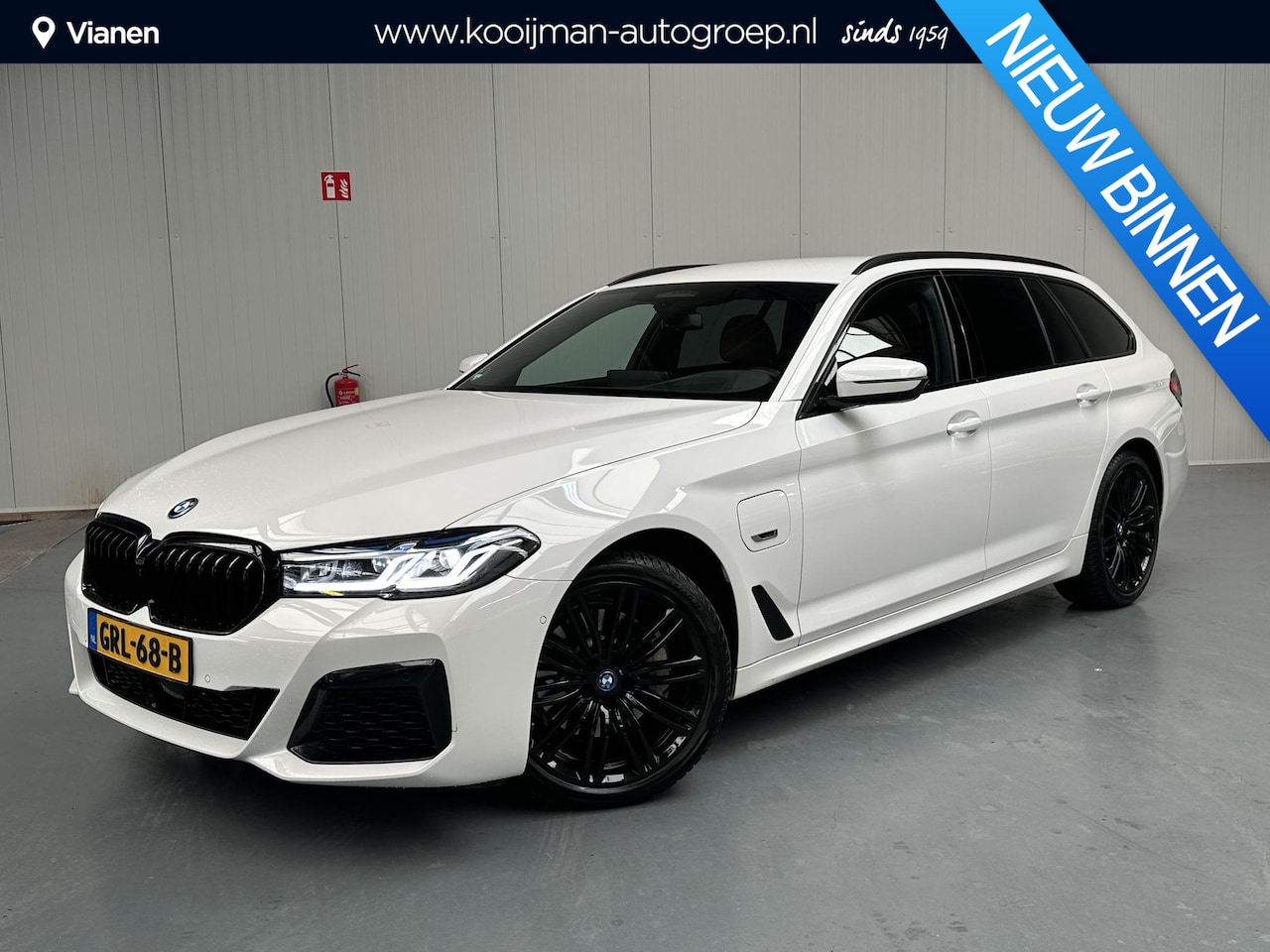 BMW 5-serie Touring - 530e xDrive Business Edition Plus 530e xDrive Business Edition Plus - AutoWereld.nl