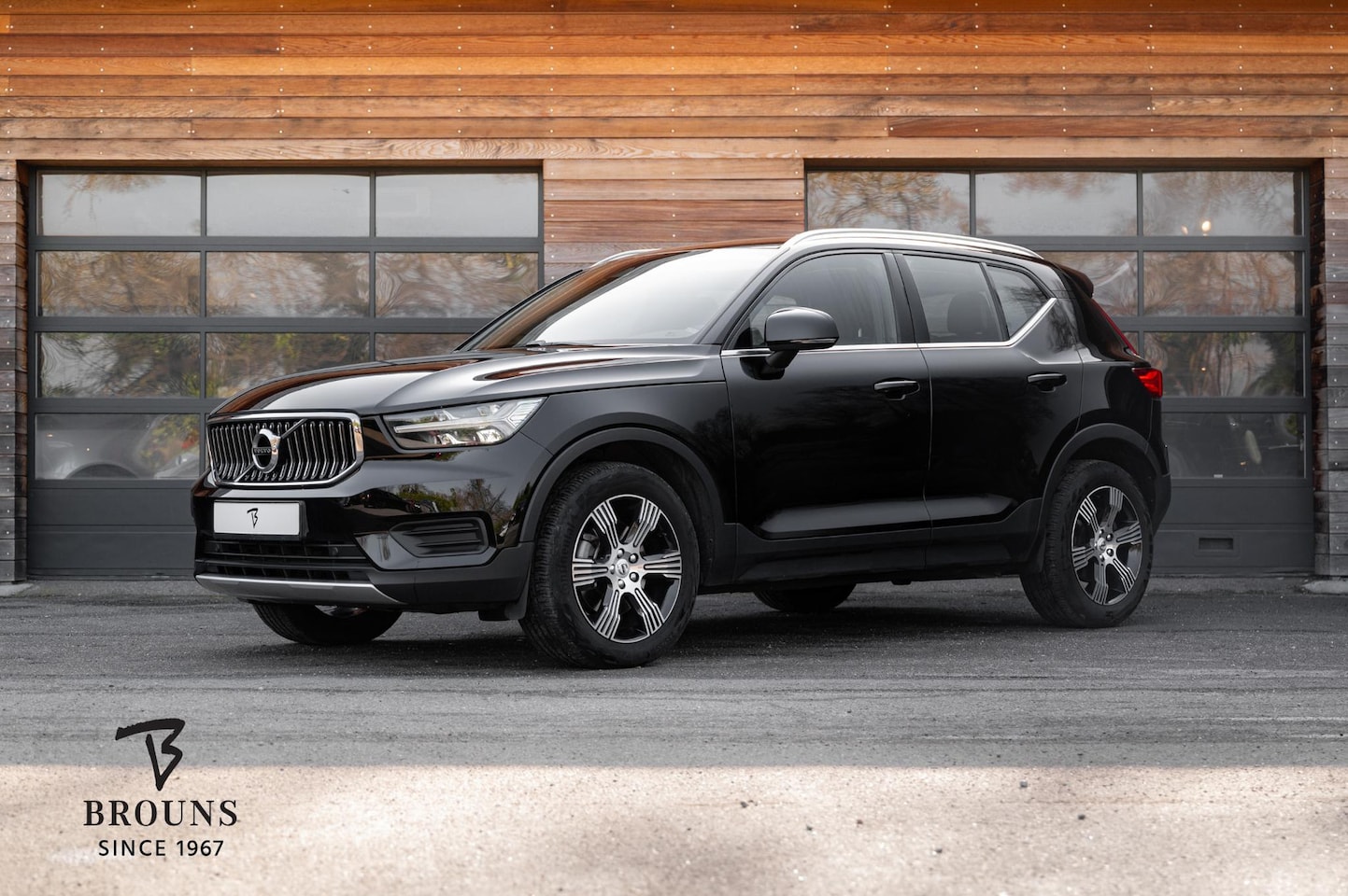 Volvo XC40 - 2.0 B4 Inscription 2.0 B4 Inscription - AutoWereld.nl