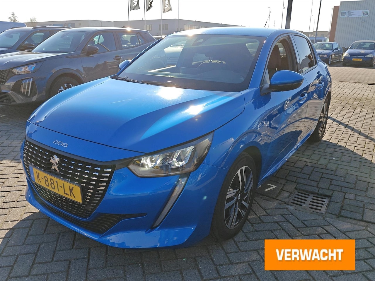 Peugeot 208 - 1.2 PureTech 100pk Allure | Navigatie | Parkeersensoren | Climate control | Cruise control - AutoWereld.nl