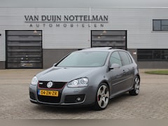 Volkswagen Golf - 2.0 TFSI GTI / Schuifdak / Xenon / 18" LMV / N.A.P