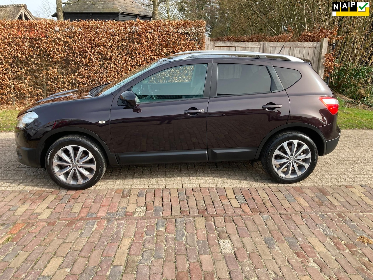 Nissan Qashqai - 2.0 Tekna 4WD panodak, camera, navi, leder, winter wielenset, - AutoWereld.nl
