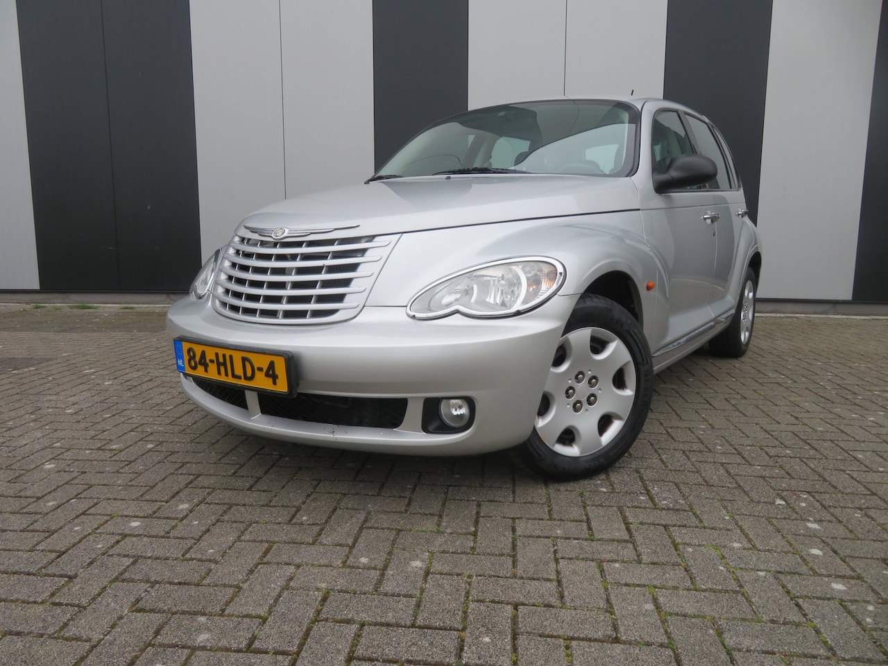 Chrysler PT Cruiser - 2.4i Classic 2.4i Classic - AutoWereld.nl