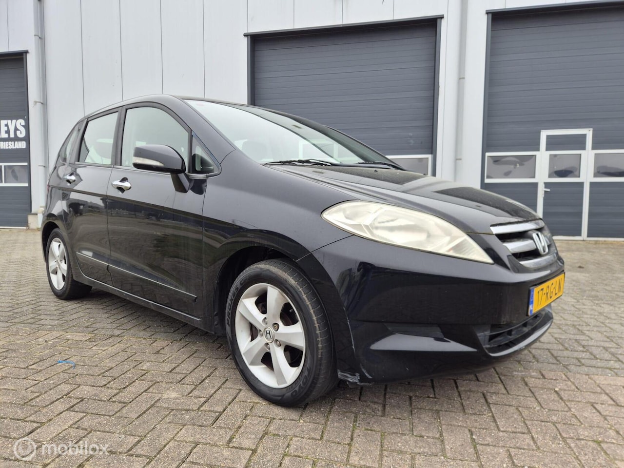 Honda FR-V - 1.7i Comfort | 6-pers. | Clima | Trekhaak - AutoWereld.nl