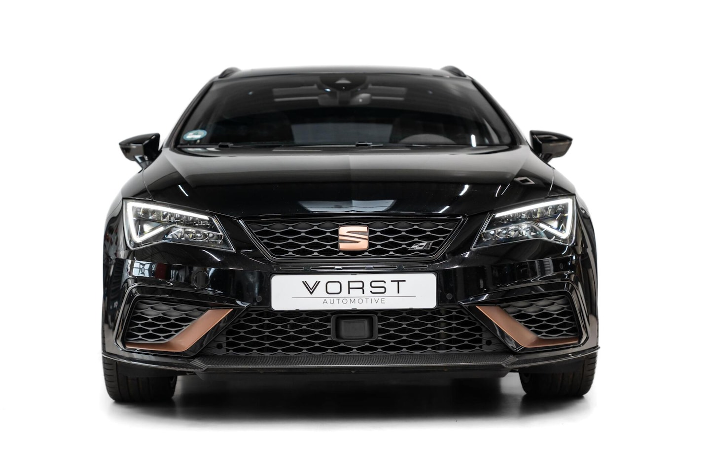 SEAT Leon ST - 2.0 TSI 4DRIVE CUPRA Ultimate Edition Beats Vol - AutoWereld.nl
