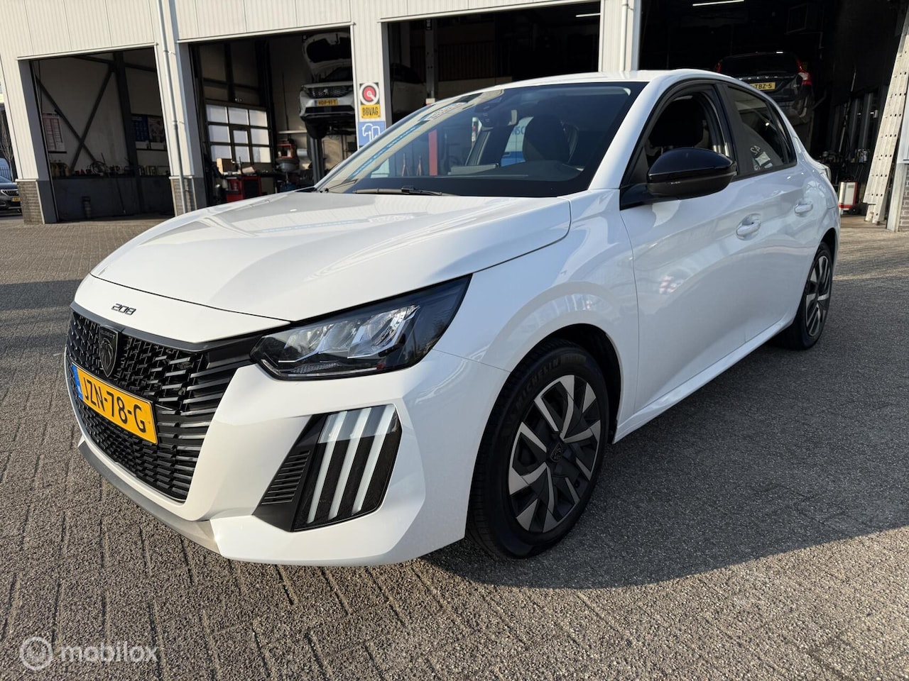Peugeot 208 - 100 PK ACTIVE 12 MND BOVAG RIJKLAAR PRIJS - AutoWereld.nl