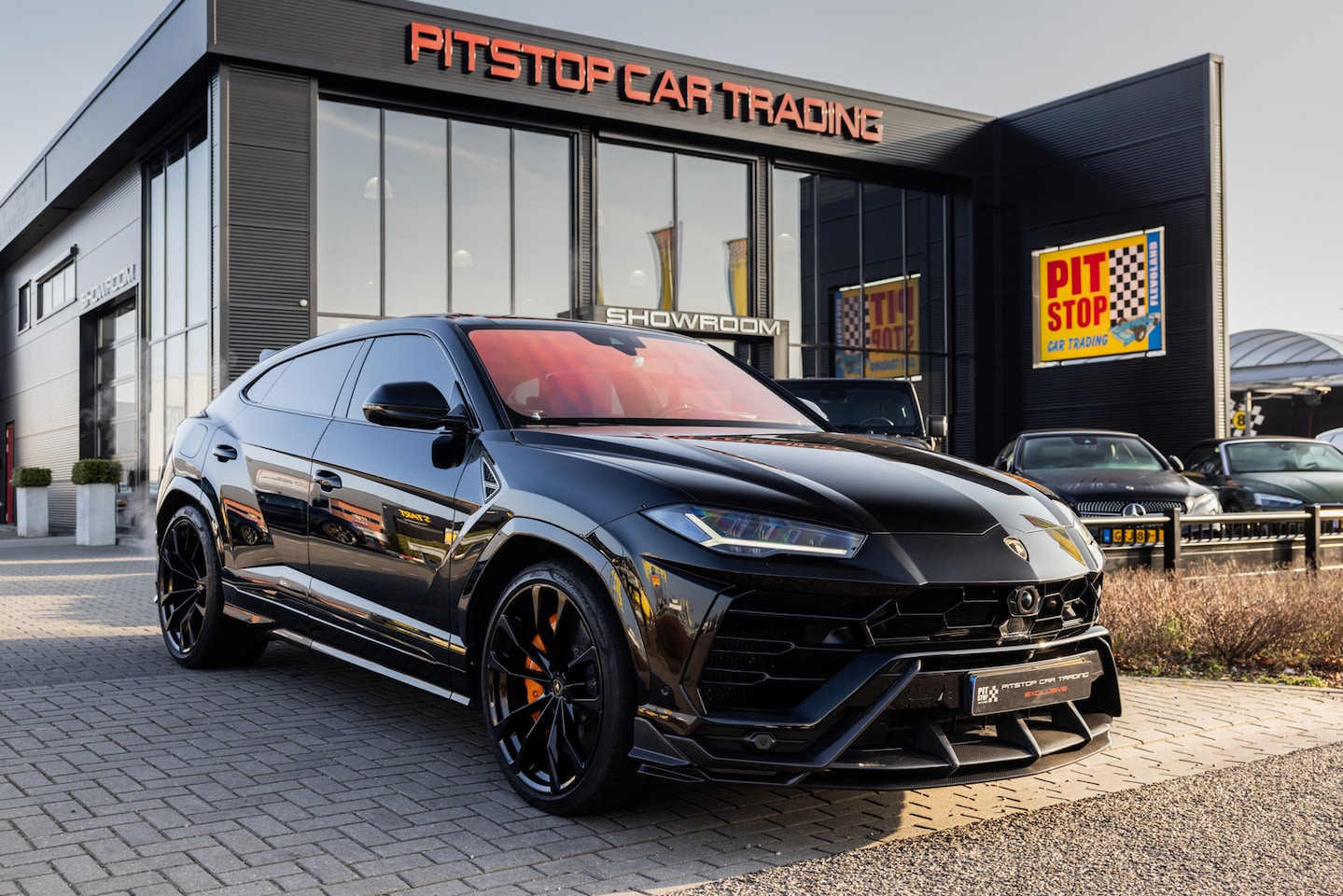 Lamborghini Urus - 4.0 V8 4.0 V8, Keramisch, Pano, B&O 3D, Carbon, 22 inch! - AutoWereld.nl