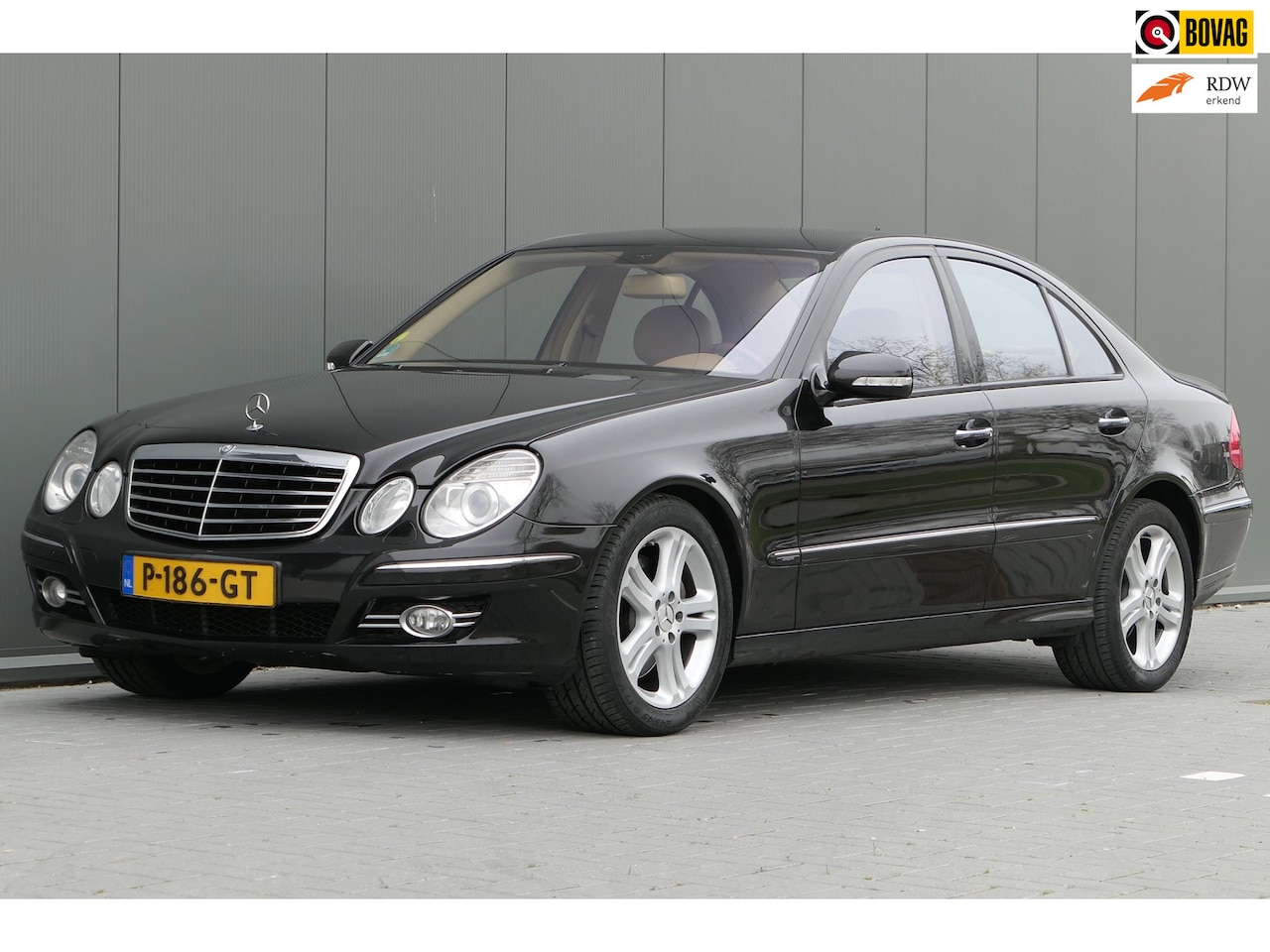 Mercedes-Benz E-klasse - 350 Classic Leder Navi Cruise Trekhaak - AutoWereld.nl