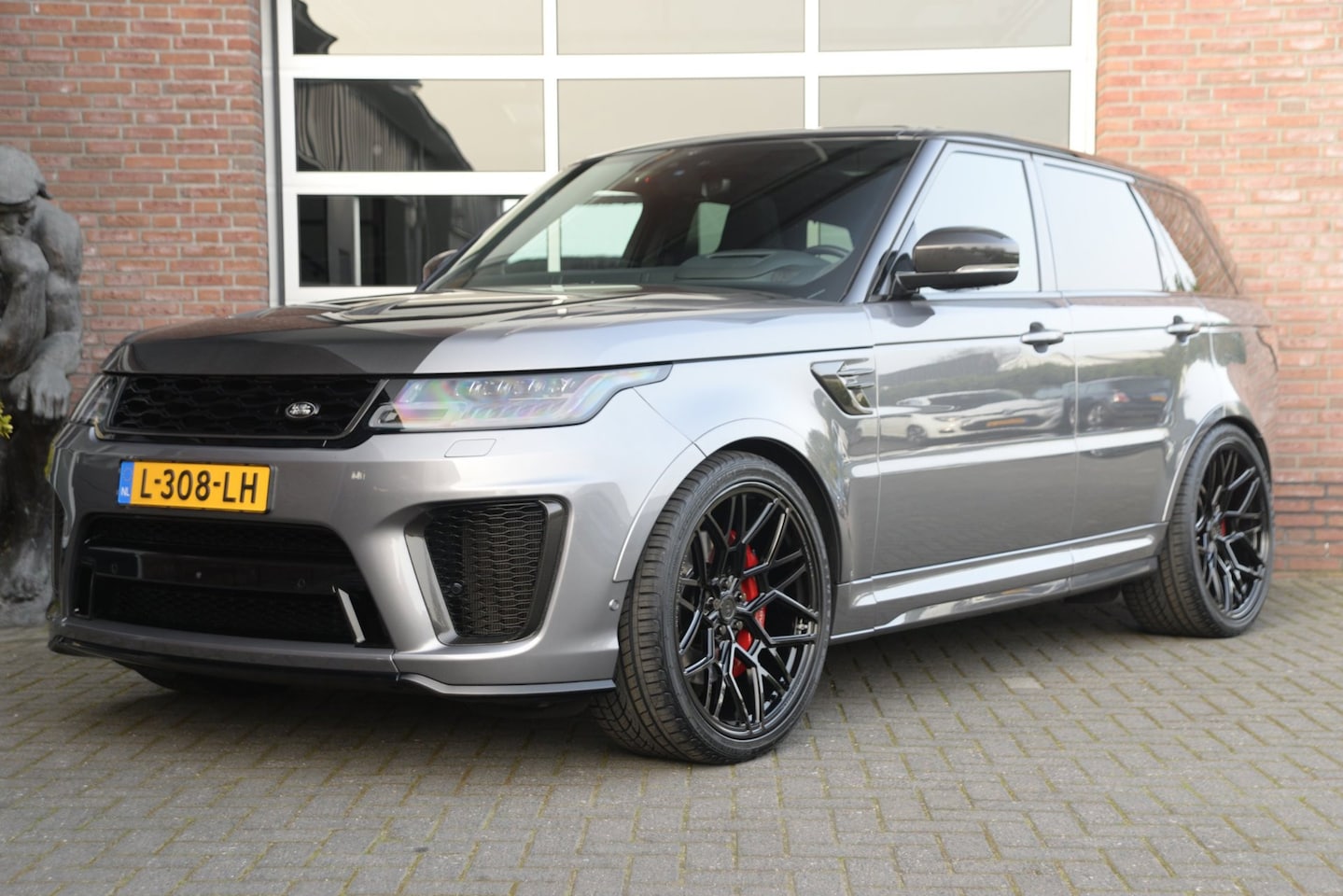 Land Rover Range Rover Sport - 5.0 V8 SC SVR | 23 Inch Vossen | Carbon Package | - AutoWereld.nl