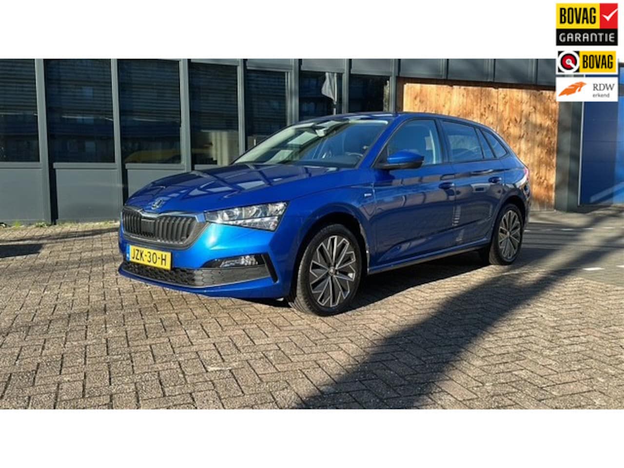 Skoda Scala - 1.0 TSI Active stoel/stuur verwarming , pdc , carplay - AutoWereld.nl