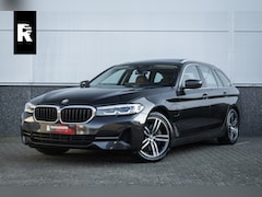 BMW 5-serie Touring - 530e Panoram / Camera / Leder / Elec stoelen /