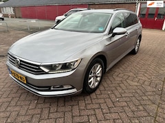 Volkswagen Passat Variant - 1.4 TSI ACT Highline Business R Virtual cockpit