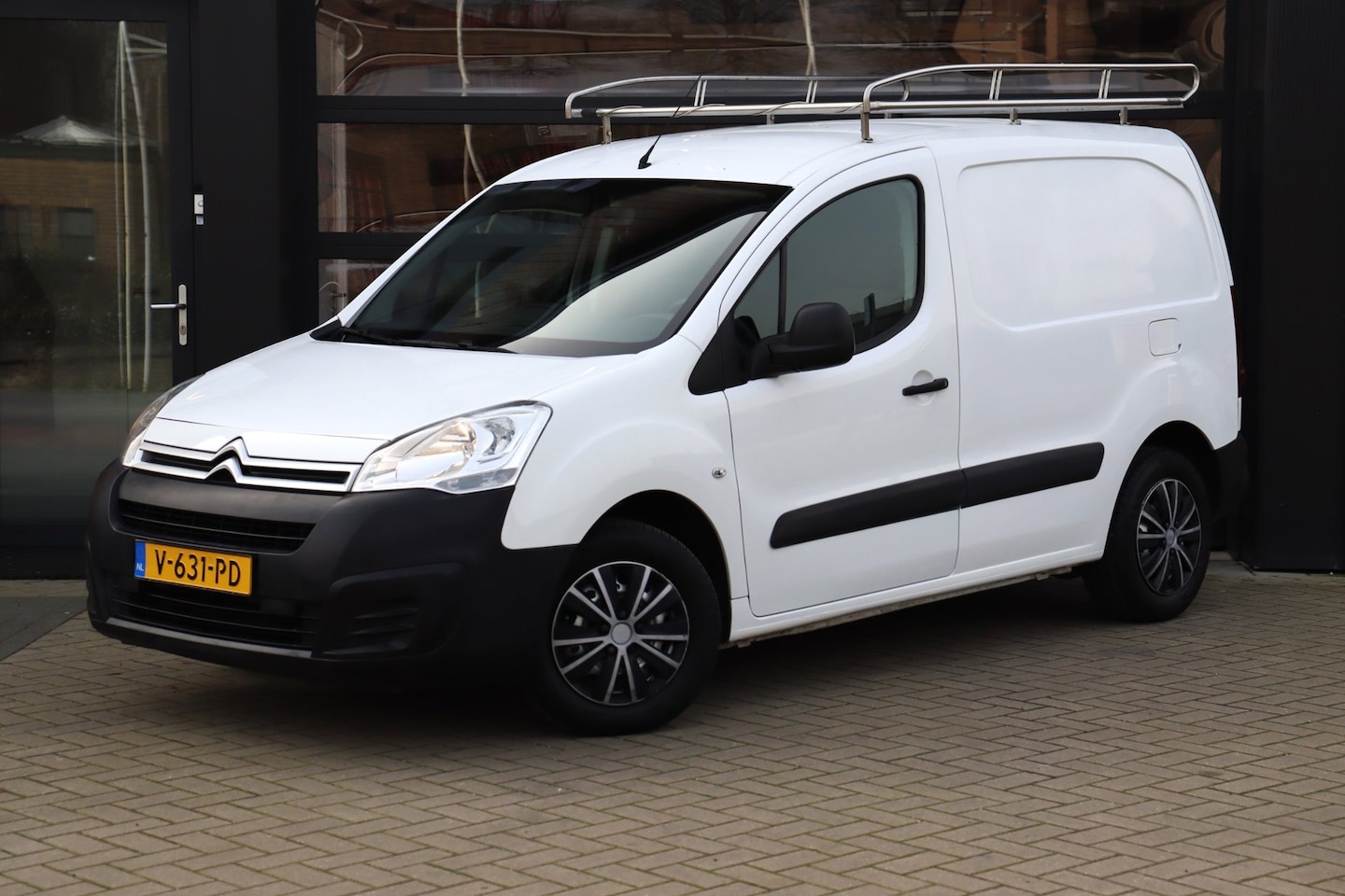 Citroën Berlingo - 1.6 BlueHDI 75 Club 1.6 BlueHDI 75 Club - AutoWereld.nl