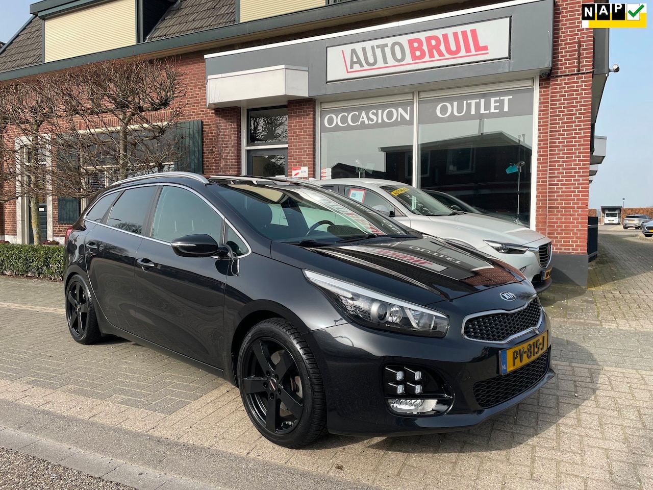 Kia Cee'd Sportswagon - 1.0 T-GDi GT-Line Summer Edition| Schuifd.|Navi|Trekh.|Camera|Stoelverw.|2e Set| - AutoWereld.nl